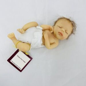 Ashton-Drake Sherry Rawn Tickles From Teddy Mini Baby Doll 4 Inch